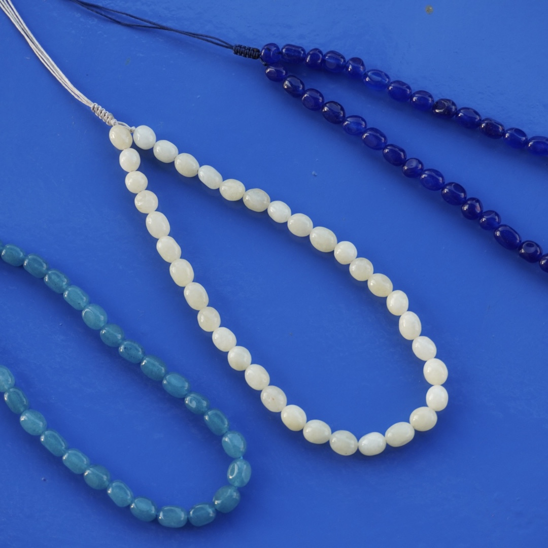 Achates beads